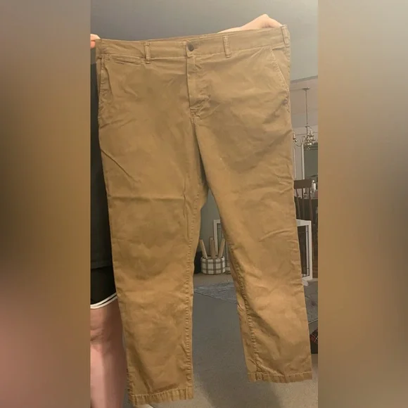 American Eagle khaki pants - Picture 1 of 3